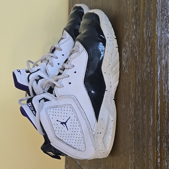 Jordan B'Loyal Size 3y - Picture 4 of 9